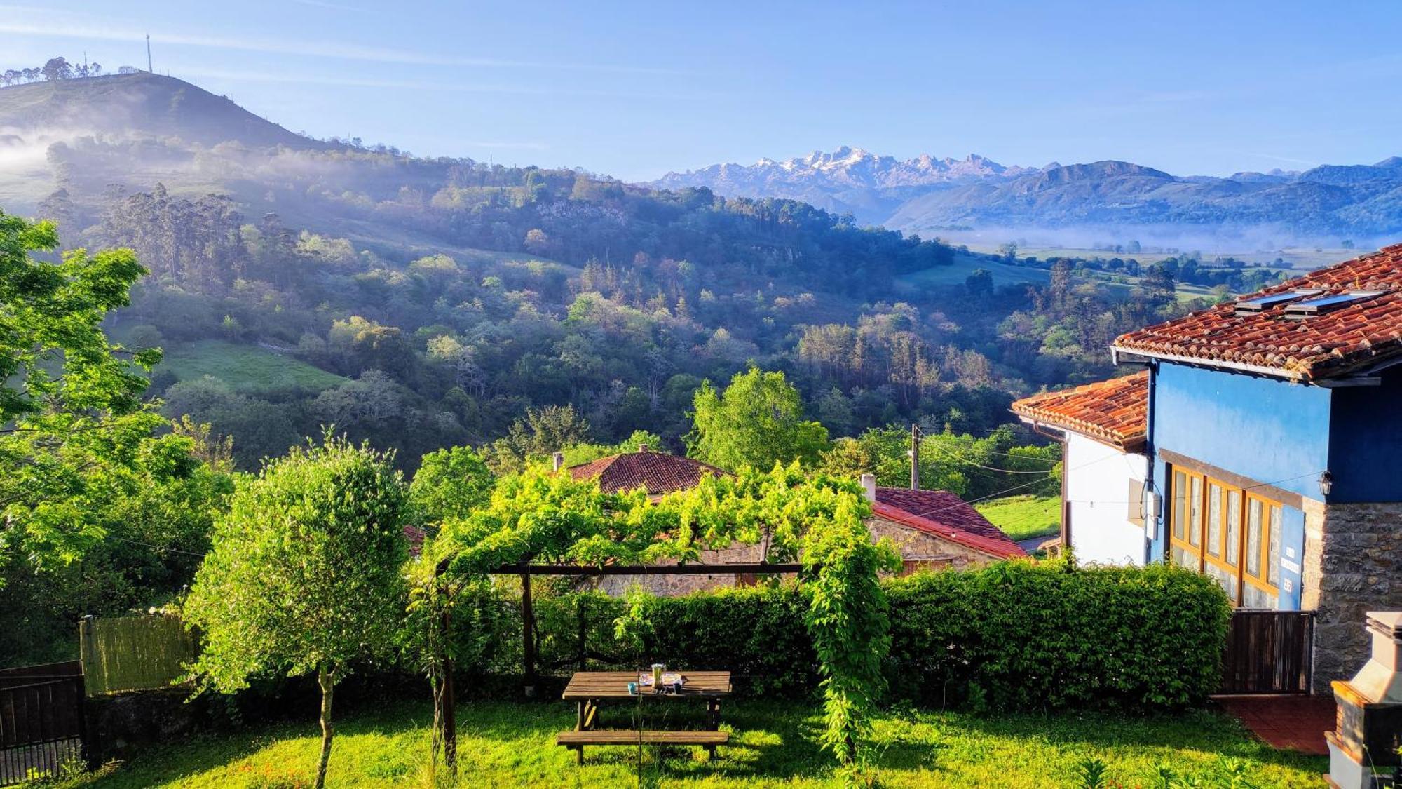 فيلا La Casina De Labra Onís المظهر الخارجي الصورة